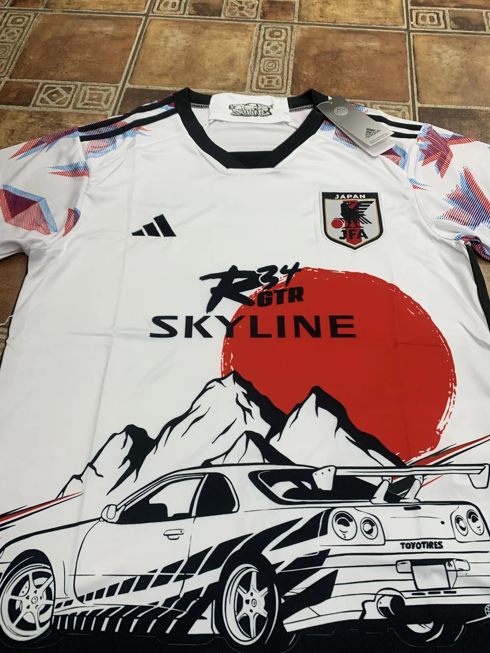 Adidas Japan 2022 Skyline Custom Fan Art Jersey Size M